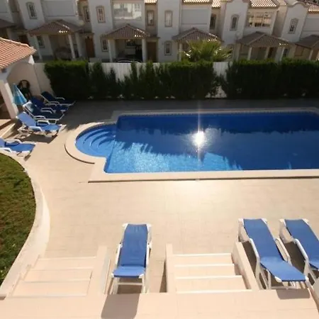 Tres Palmeiras Villa *